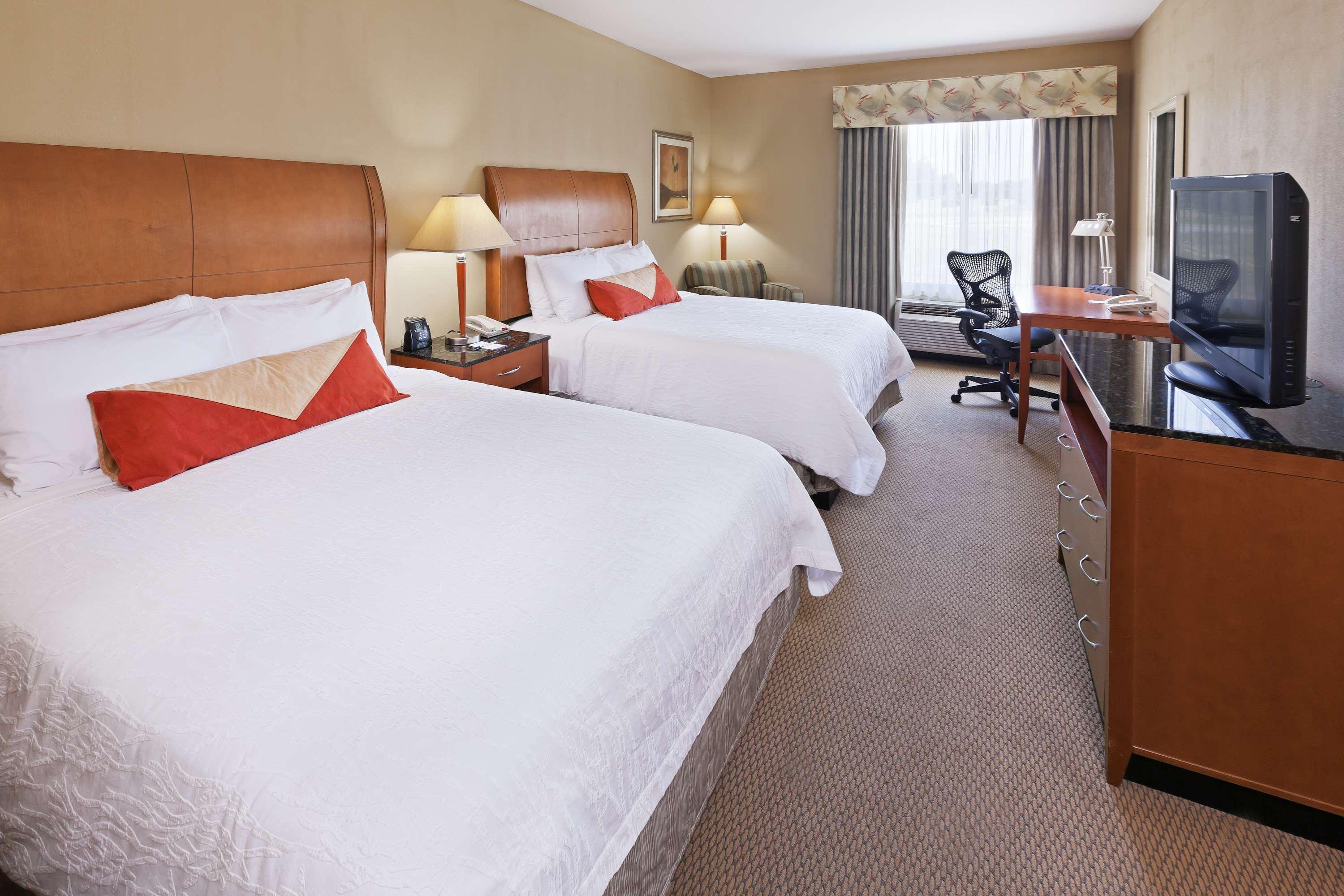 Hilton Garden Inn Tulsa South Exterior foto